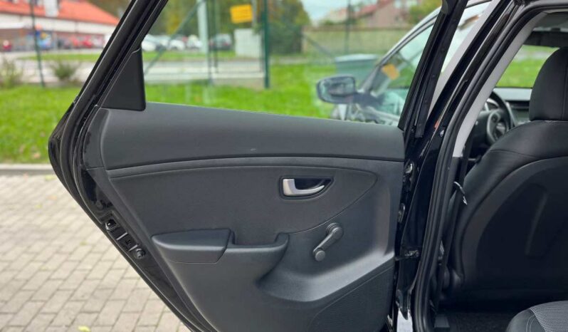 
								HYUNDAI I30 CW FIFA WORLD CUP EDITION pełny									