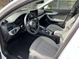 
										Audi A4 Avant 35 TDI pełny									