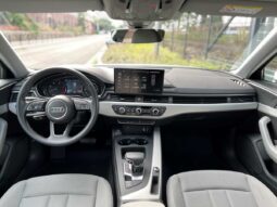 
										Audi A4 Avant 35 TDI pełny									