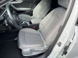 
										Audi A4 Avant 35 TDI pełny									