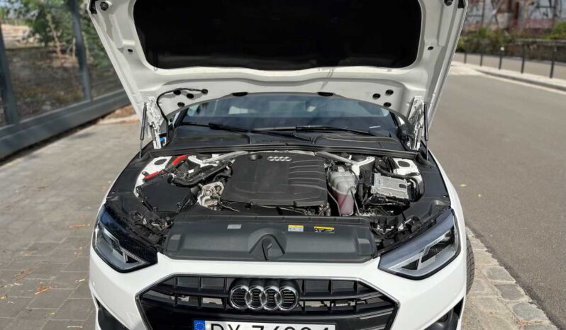 
								Audi A4 Avant 35 TDI pełny									