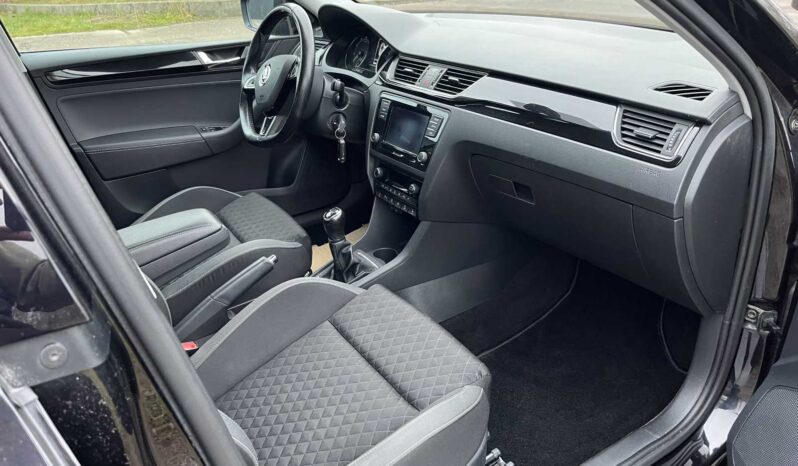 
								Skoda Rapid 1.0 TSI pełny									