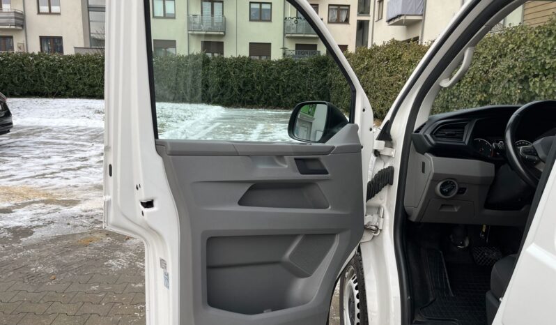 
								Volkswagen T6.1 Transporter Kasten pełny									