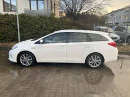 Toyota Auris Hybrid