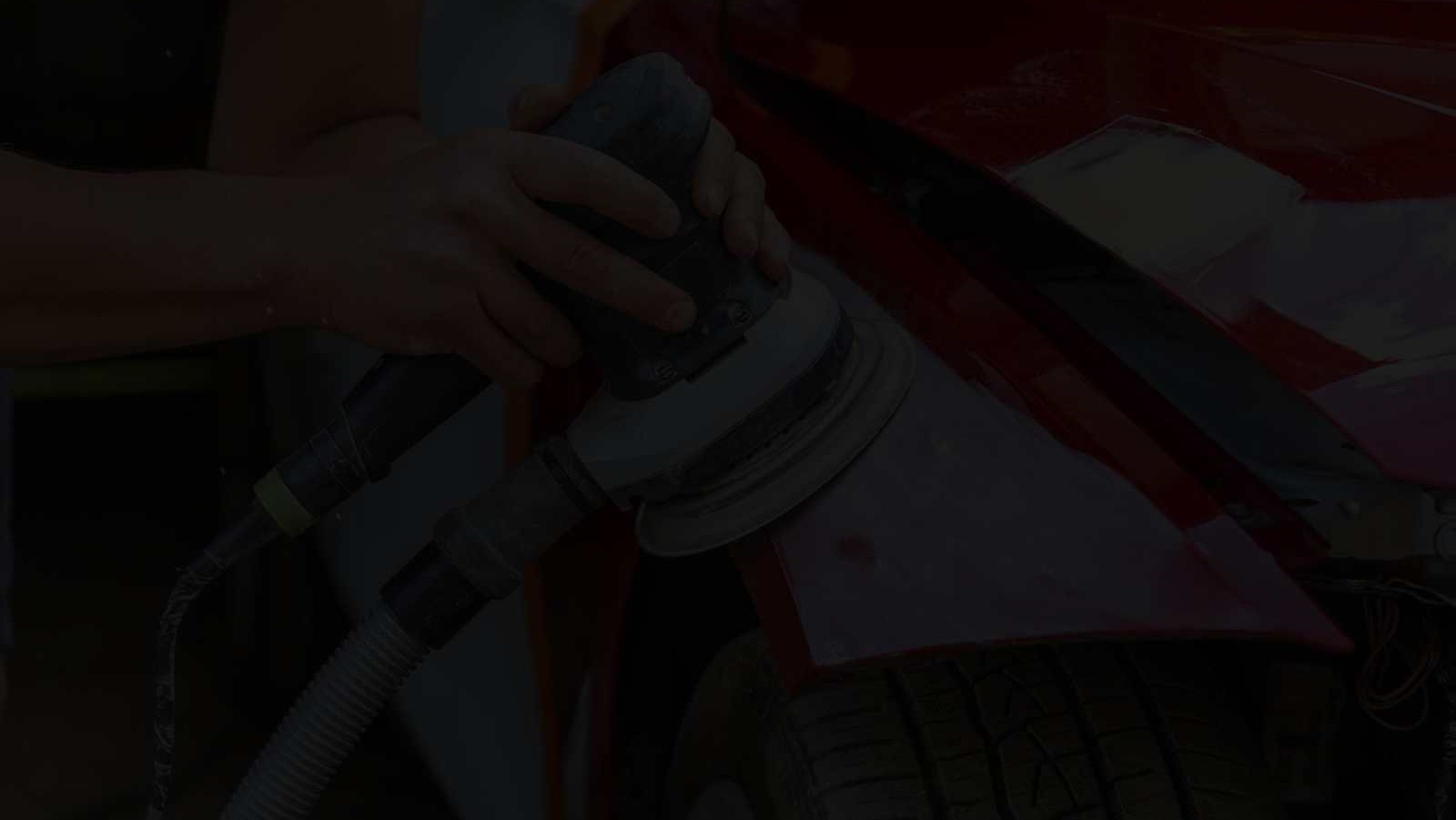 Blacharstwo i lakiernictwo samochodowe we Wrocławiu – naprawa uszkodzonego samochodu w warsztacie